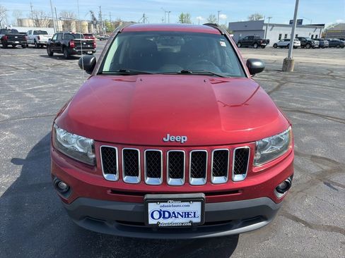 Used 2017 Jeep Compass Sport w/ Power Value Group FWD image 3