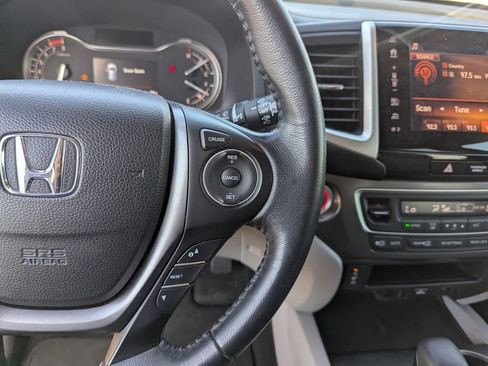 Used 2017 Honda Pilot EX-L image 31