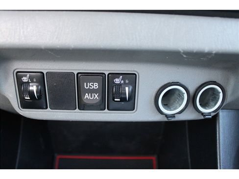 Used 2014 Toyota Tacoma 4x4 Double Cab image 25