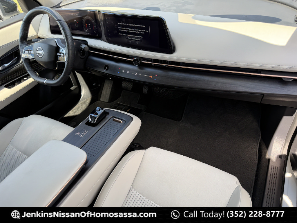 Used 2024 Nissan Ariya FWD image 21