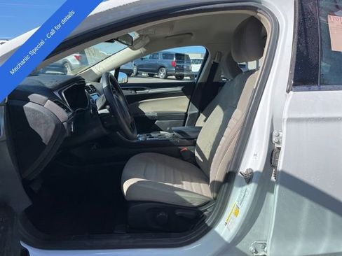 Used 2019 Ford Fusion S FWD image 5