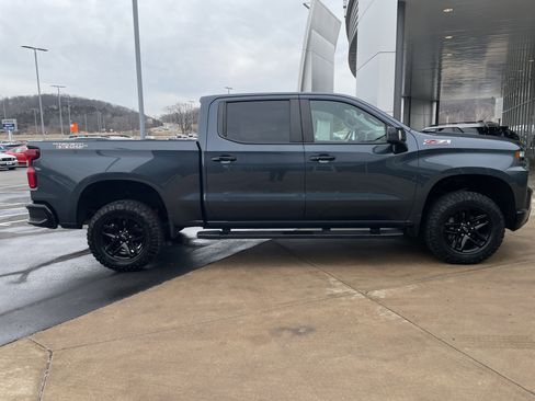 Used 2021 Chevrolet Silverado 1500 LT Trail Boss w/ Convenience Package II image 8