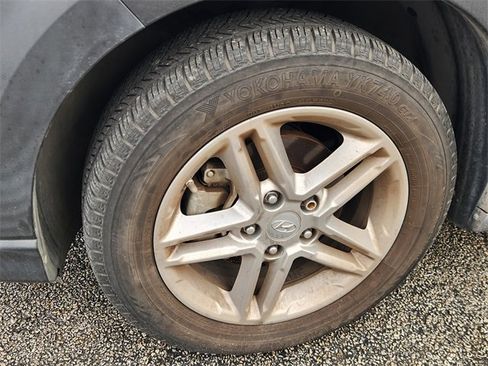 Used 2021 Hyundai Kona SE image 9