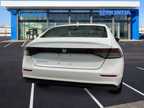 New 2025 Honda Accord LX image 4