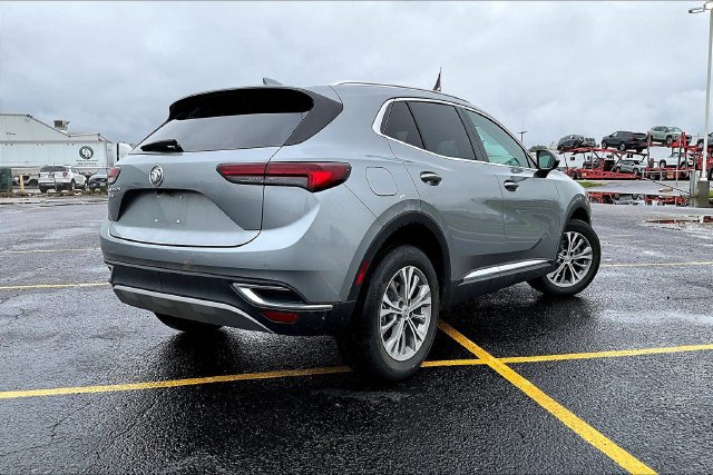 Used 2023 Buick Envision Preferred FWD image 4