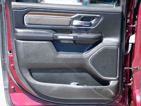 Used 2021 RAM 1500 Laramie AWD/4WD image 18