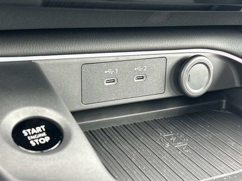 New 2026 Nissan Sentra SV w/ SV Convenience Package FWD image 31