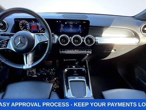 Used 2025 Mercedes-Benz GLB 250 image 9