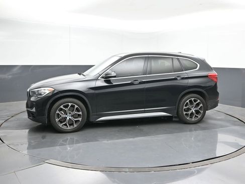 Used 2021 BMW X1 sDrive28i image 2