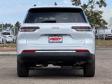 New 2025 Jeep Grand Cherokee L Laredo image 5