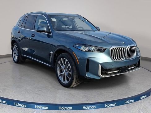 New 2026 BMW X5 xDrive40i w/ Premium Package image 3