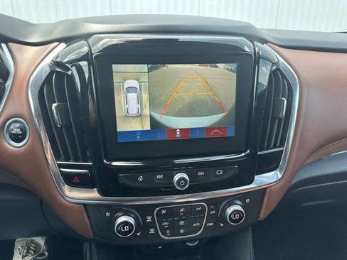 Used 2018 Chevrolet Traverse High Country AWD/4WD image 45