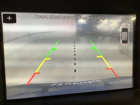 Used 2017 Ford Escape SE w/ Equipment Group 201A AWD/4WD image 17