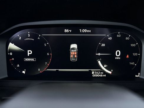 Used 2025 Mitsubishi Outlander SEL image 41