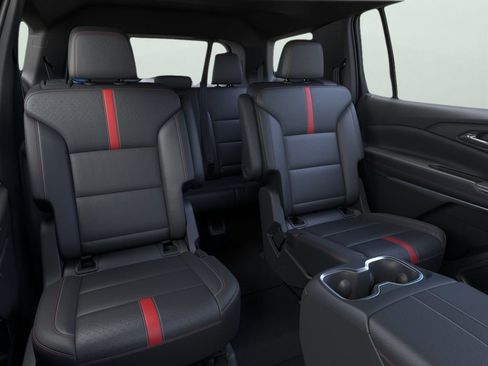 New 2026 Chevrolet Traverse RS FWD image 11