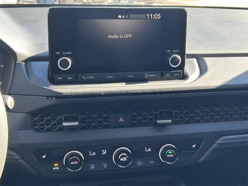 Used 2025 Honda Accord SE image 19