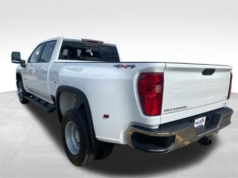 New 2026 Chevrolet Silverado 3500 LT AWD/4WD image 13
