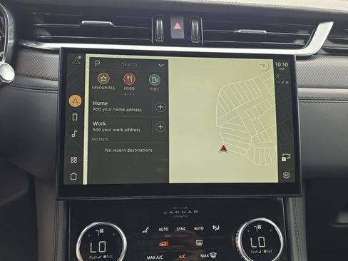 Certified 2022 Jaguar F-PACE SVR AWD/4WD image 23