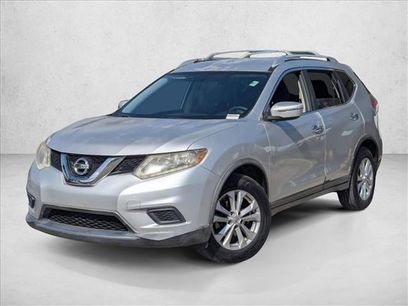 Used 2016 Nissan Rogue SV
