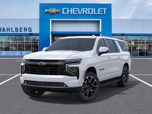 New 2026 Chevrolet Suburban RST w/ Comfort Package AWD/4WD image 30