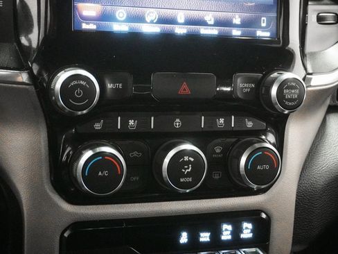 Certified 2019 RAM 1500 Laramie image 28