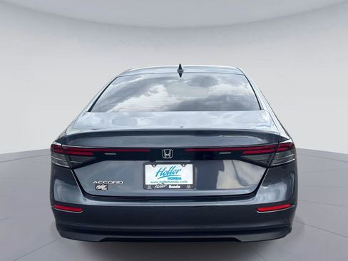 Certified 2023 Honda Accord EX image 5