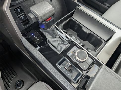 Used 2024 Toyota Sequoia SR5 image 22