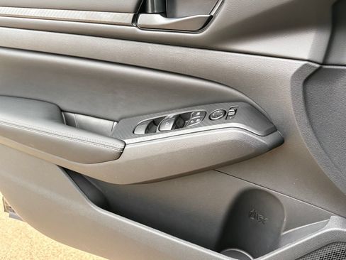 New 2026 Nissan Altima 2.5 SV FWD image 14