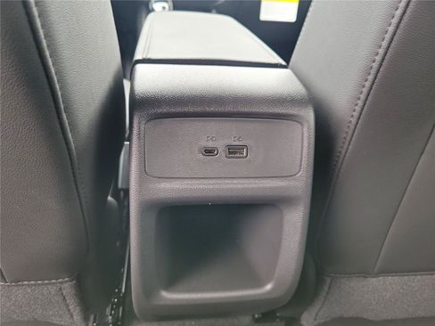 New 2026 Buick Envista Sport Touring w/ Convenience I Package FWD image 13