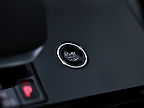 New 2026 Land Rover Range Rover Sport Dynamic SE image 50