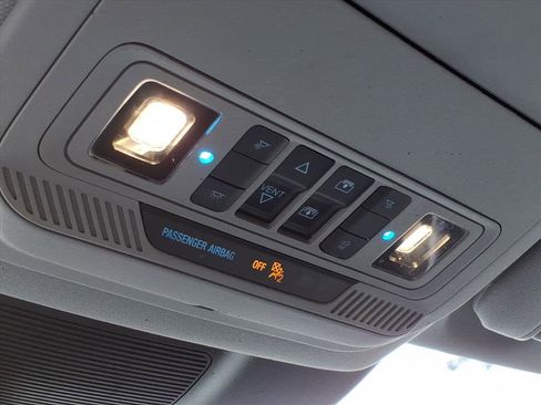 Certified 2022 Ford Explorer XLT w/ Equipment Group 202A image 26