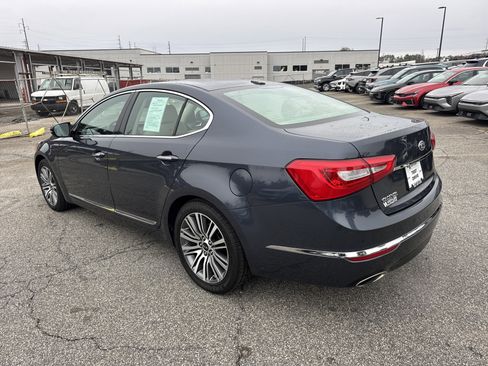 Used 2015 Kia Cadenza Premium image 5