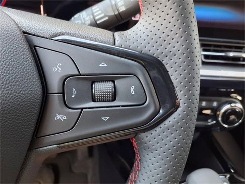 New 2025 Chevrolet Trax RS w/ Driver Confidence Package image 25