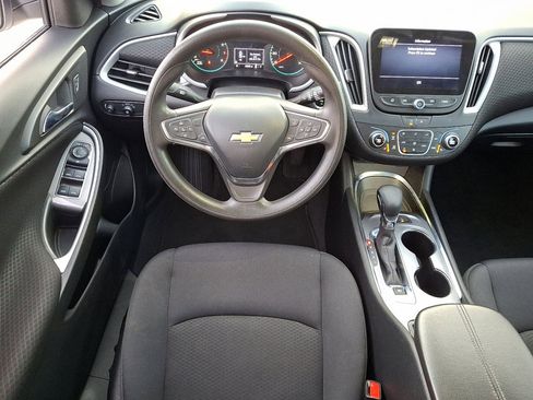 Used 2024 Chevrolet Malibu LT image 22