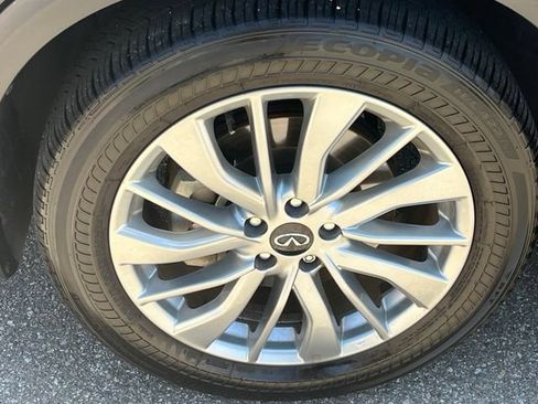 Certified 2024 INFINITI QX50 Luxe FWD image 32