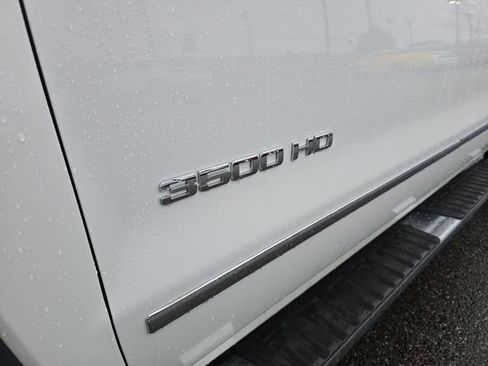 Certified 2018 GMC Sierra 3500 SLT image 37
