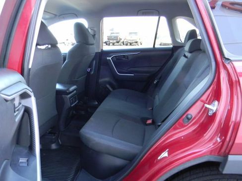 Used 2020 Toyota RAV4 LE w/ All Weather Liner Package AWD/4WD image 22