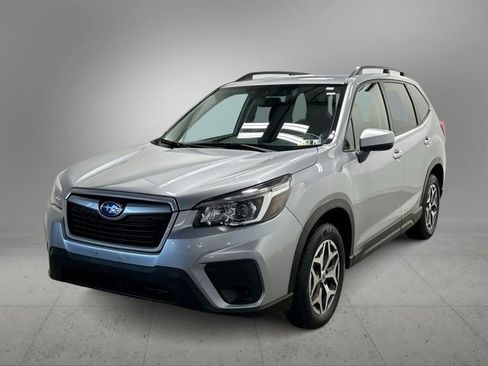 Used 2019 Subaru Forester Premium image 1