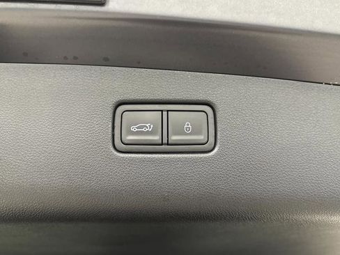 Used 2024 Genesis GV70 2.5T w/ Sport Prestige Package image 16