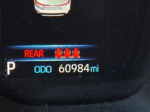 Used 2021 Toyota Corolla LE FWD image 8