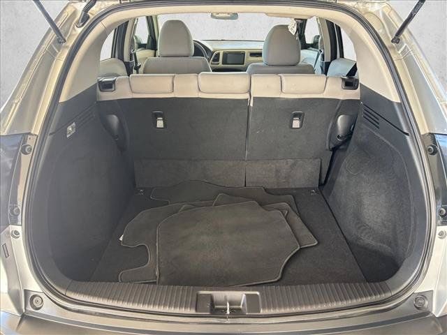 Used 2016 Honda HR-V EX image 22
