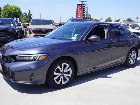 Used 2025 Honda Civic LX image 4