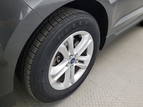 Used 2019 Ford Edge SEL w/ Equipment Group 201A AWD/4WD image 31