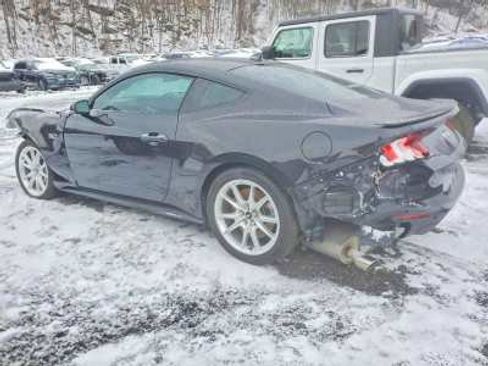 Used 2024 Ford Mustang GT Premium RWD image 4