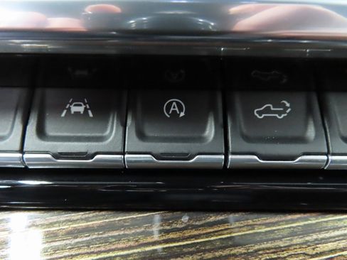 Used 2023 GMC Sierra 1500 Elevation image 53