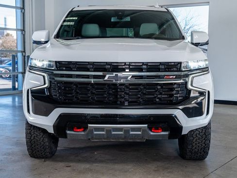 Used 2021 Chevrolet Tahoe Z71 w/ Luxury Package image 3
