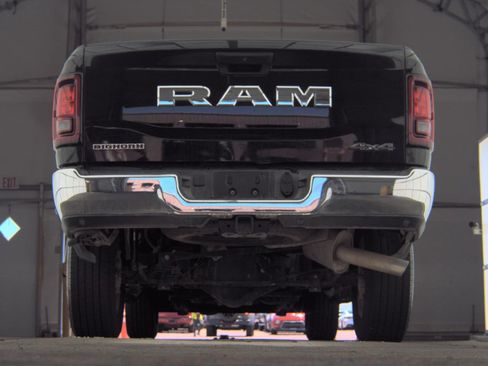 Used 2026 RAM 2500 Big Horn AWD/4WD image 7