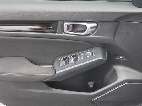 Used 2024 Honda Civic EX image 27