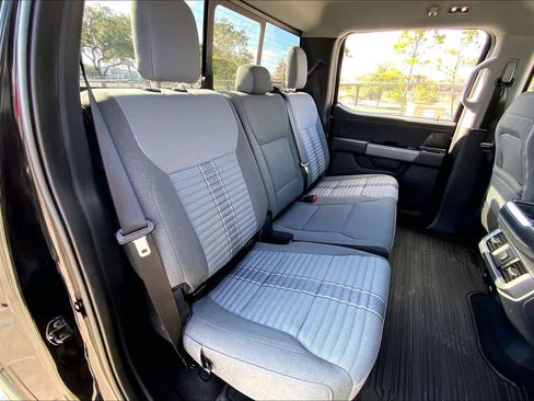 Used 2023 Ford F150 XLT image 18