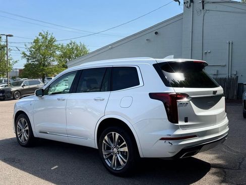 Used 2023 Cadillac XT6 Premium Luxury w/ LPO, Floor Liner Package AWD/4WD image 4